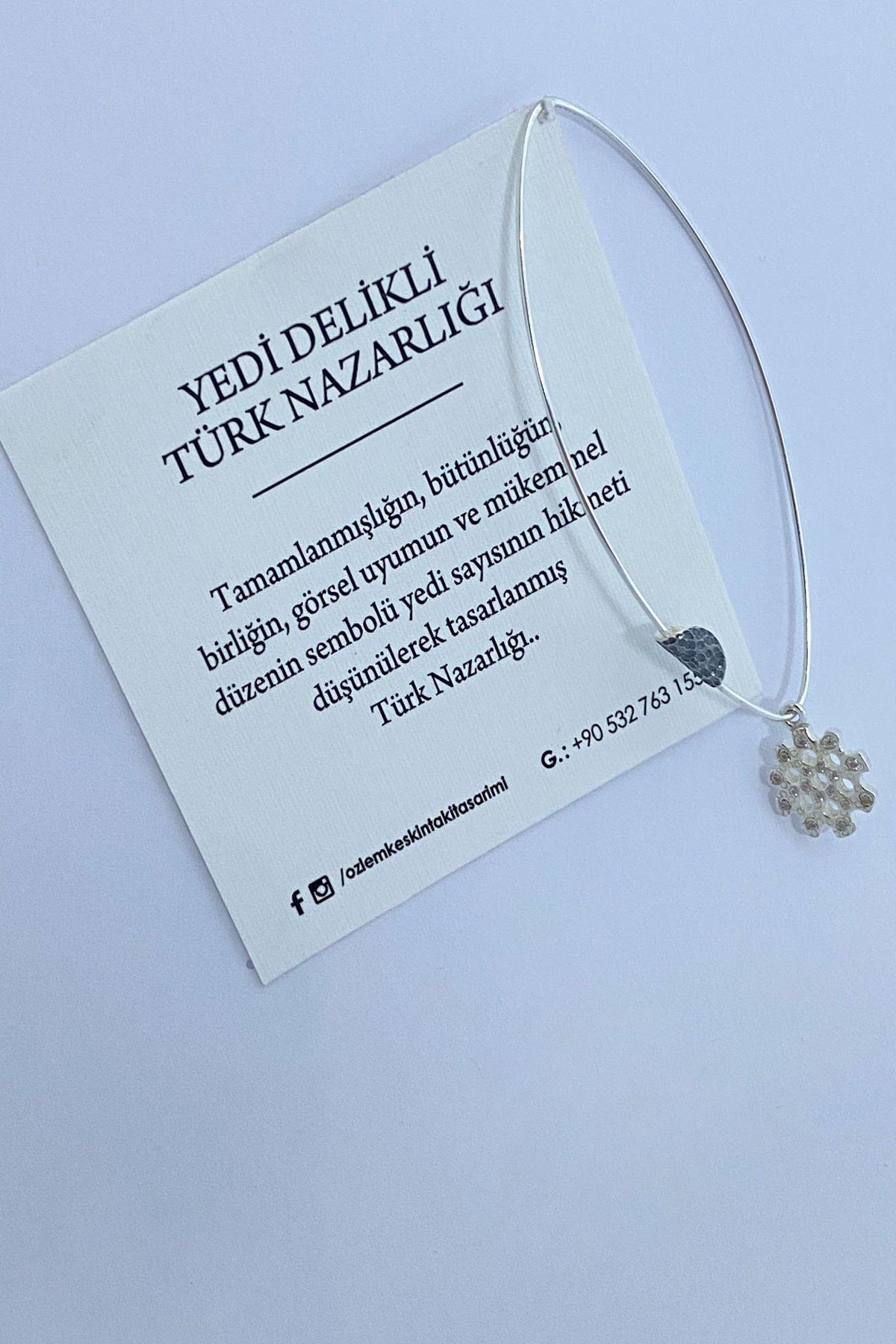 Çengel İğne Taşlı Yedi Delikli Türk Nazarlığı Küpe